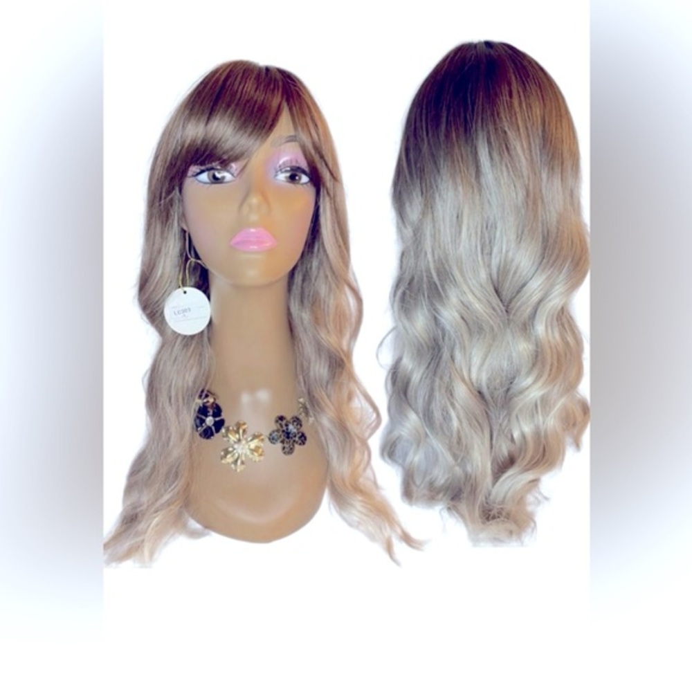 21. Synthetic Long ombré wig